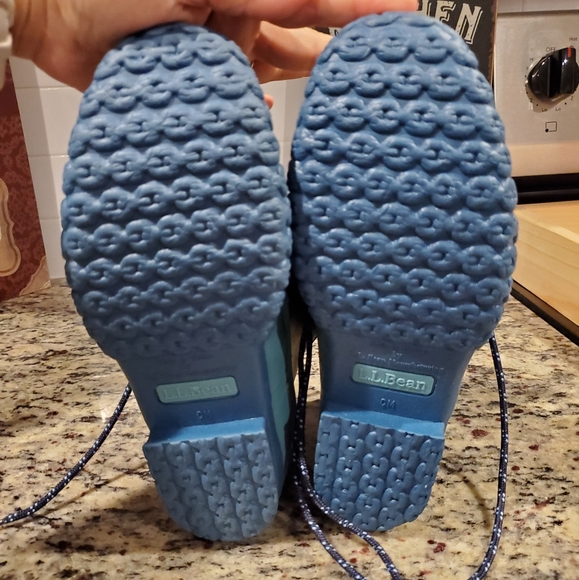 Size 4 L.L.Bean Boots - Picture 2 of 5
